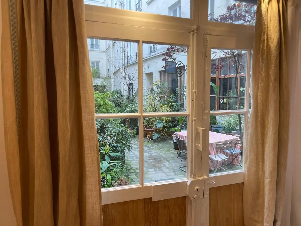 Eleusis-paris Appartement Paris